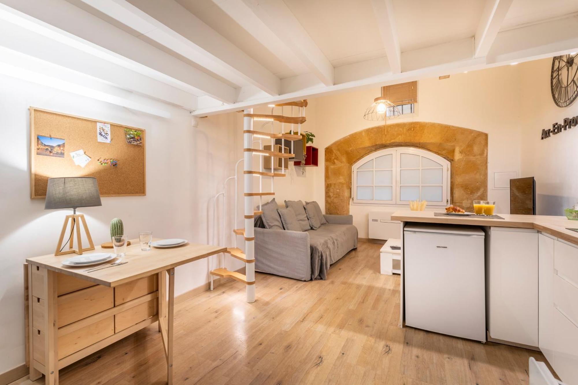 Studio Cardeurs Aix-en-Provence Exteriör bild